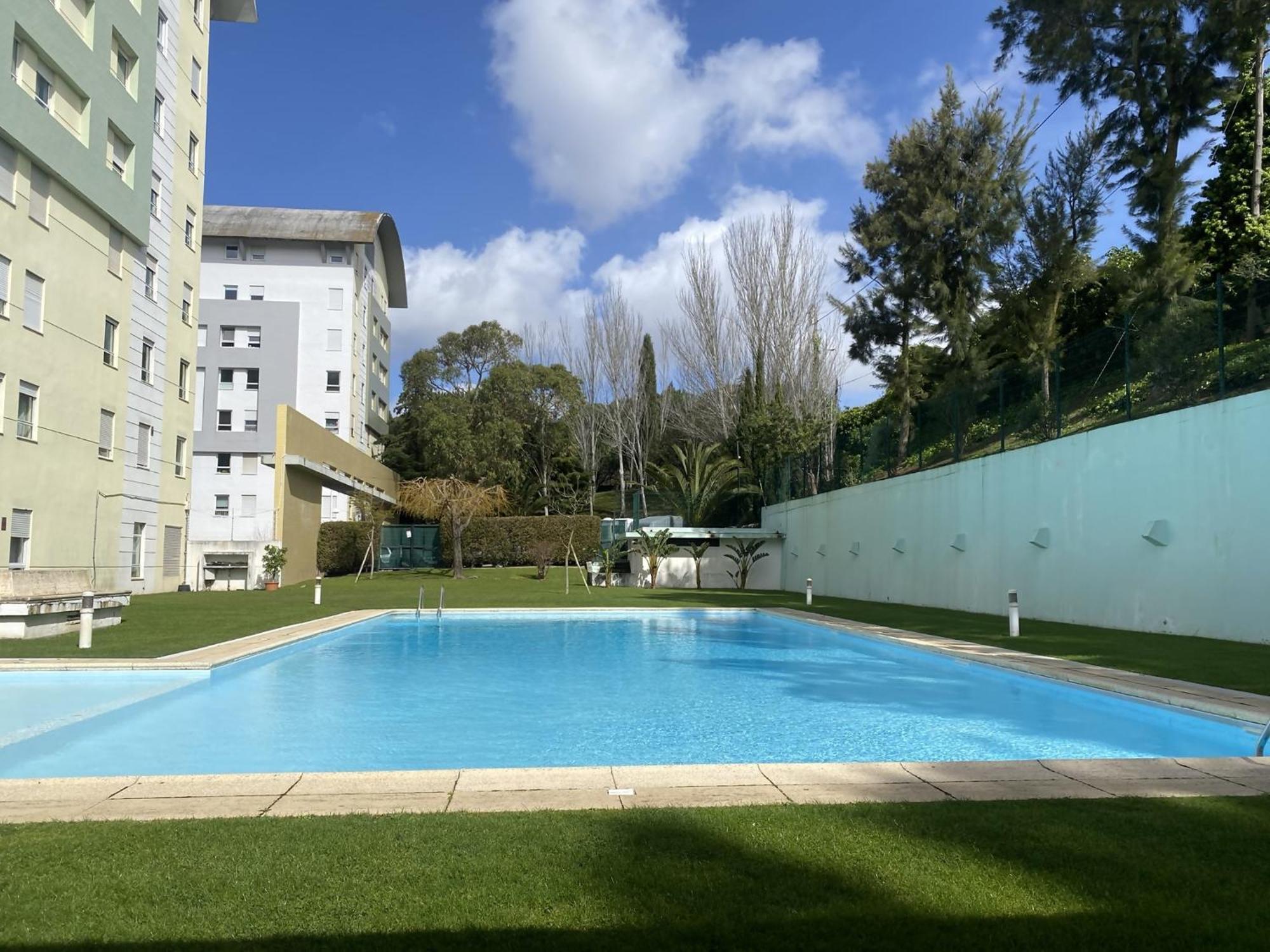 Apart T3 Com Piscina Tenis Ginasio E Parq Infant Lisbon Exterior photo
